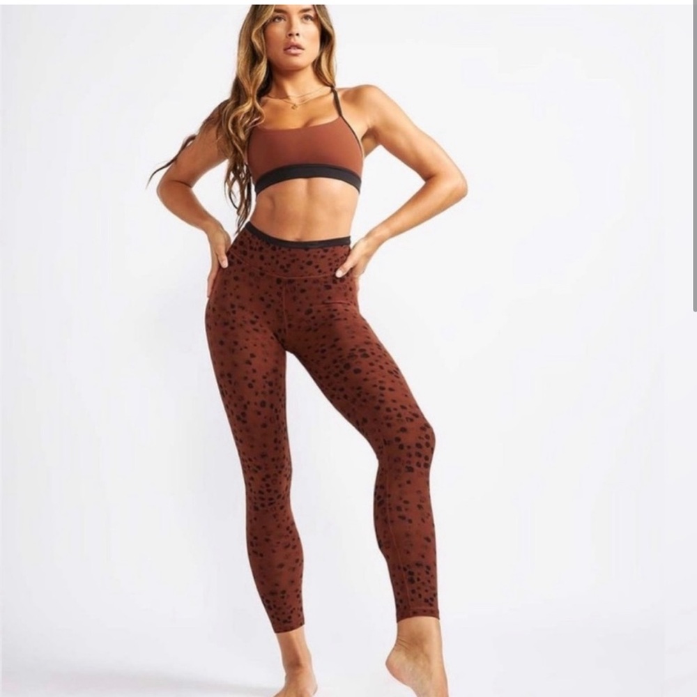Stori Leggings NWT